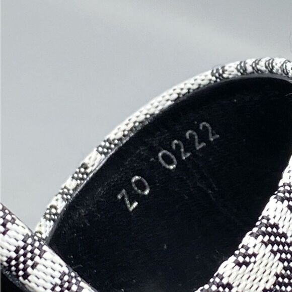 Givenchy 4G Heel Mule Sandals size 39.5 - Picture 9 of 13